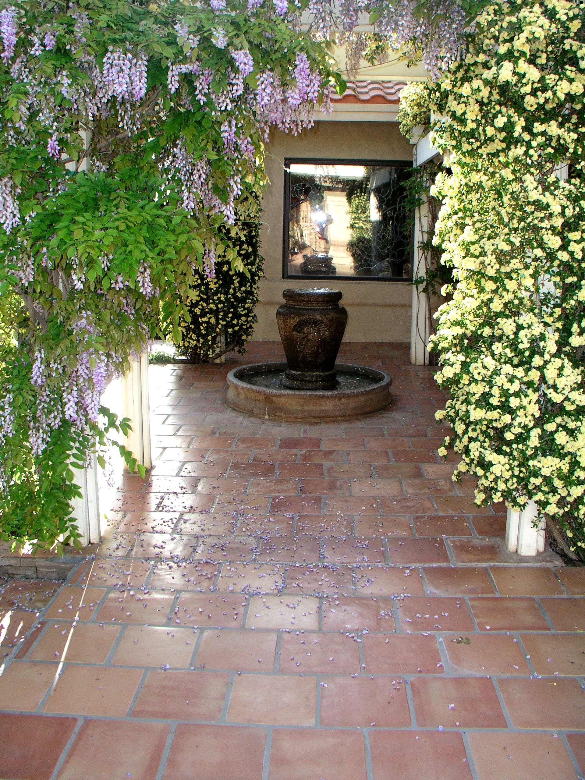 Fountain Entry Fountain Entry
